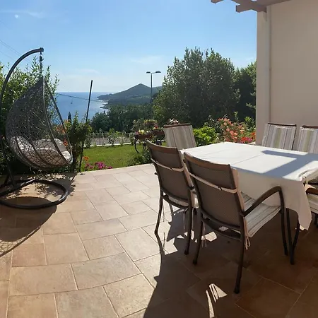 Appartamento Pergola -apartment Roko *