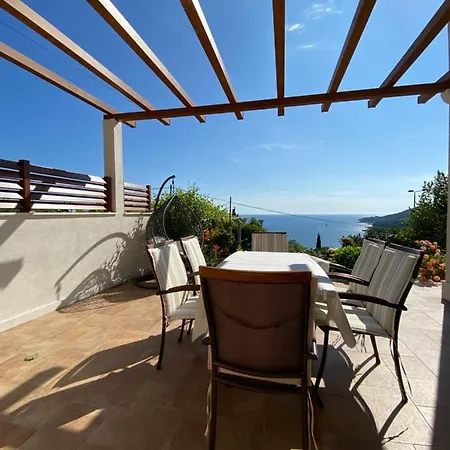 Pergola -apartment Roko Apartment *